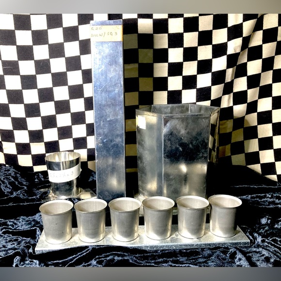 Vintage New Old Stock Metal Candle Molds Various Sizes As Shown - Picture 3 of 12